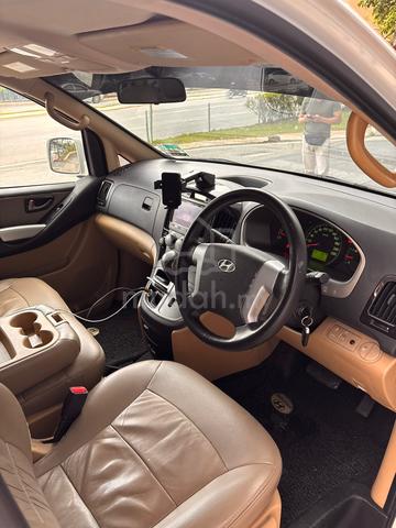 2015 Hyundai GRAND STAREX 2.5 ROYALE PREMIUM (A) - 5