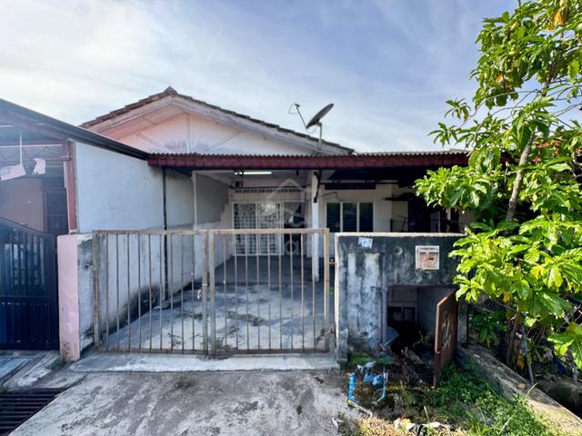 Single Storey Terrace, Taman Sri Medan, Telok Panglima Garang 1