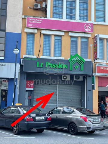 3 Storey Shop Lot At Jalan Era Squara 1, Era Square 70300 Seremban 1