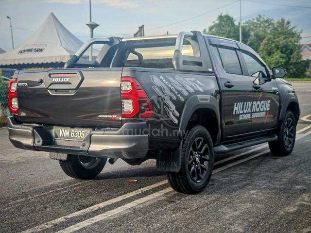 Certified Pre-Owned 2024 TOYOTA HILUX 2.8 ROGUE - 2