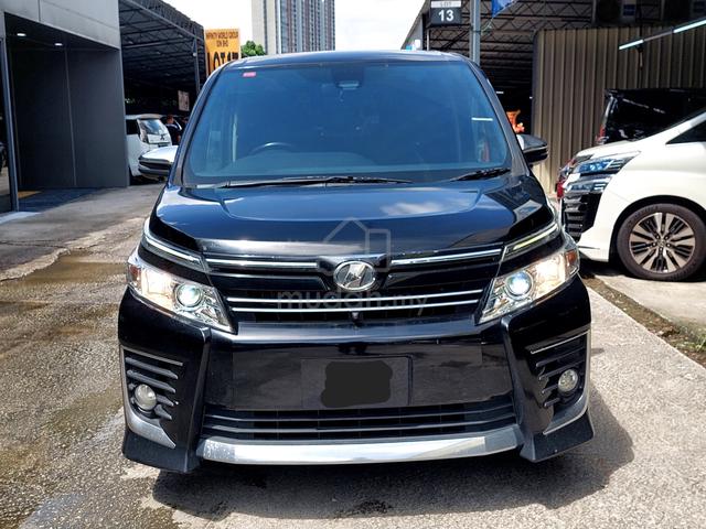 2016 Toyota VOXY ZS Kirameki 2.0💛3 Year Warranty - 2
