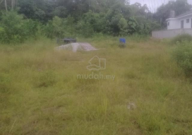 LOT TANAH BANGLO UNTUK DIJUAL - Permatang Badak 1