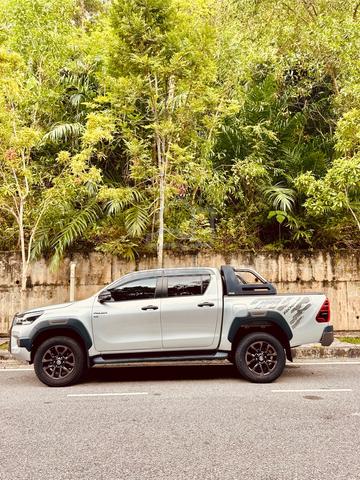 2023 Toyota HILUX 2.8 ROGUE (A) - 5