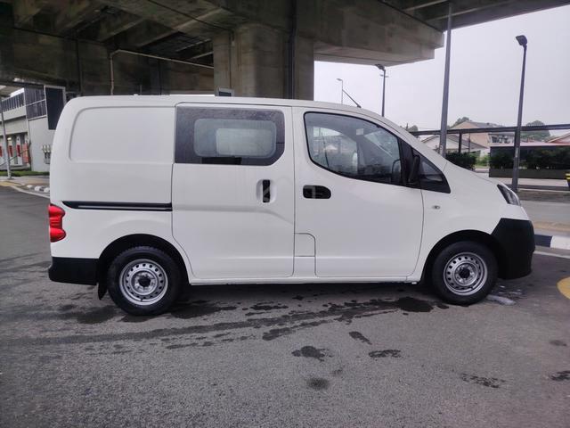 2013 Nissan NV200 1.6 (M) Semi Panel Van - 5