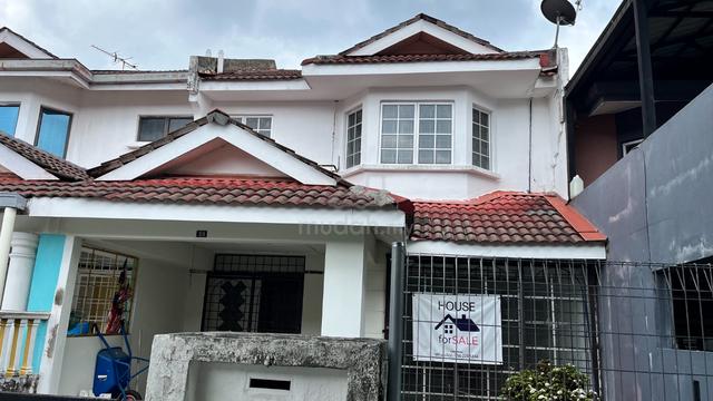 For Sale: 2 Storey Terrace Taman Lestari Putra Lep 5, Seri Kembangan ( 1