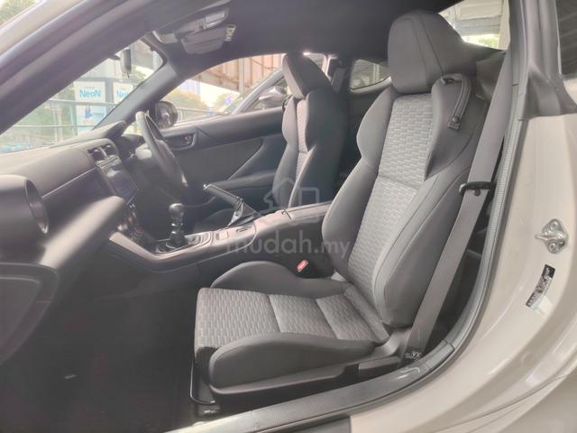 2023 Toyota GR86 2.4 RZ (M) SZ UNREG,PUSH START,HI - 3
