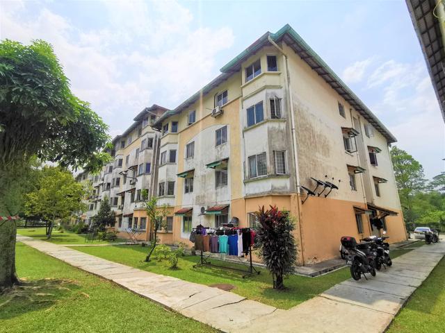 Apartment Permai (Damansara Damai) 1
