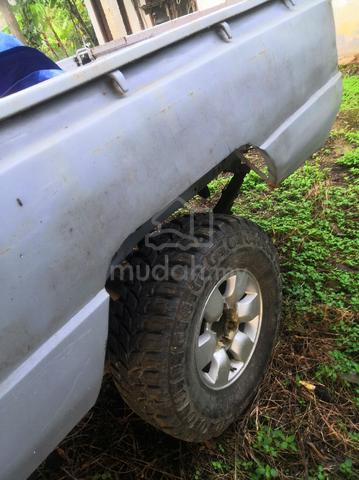 1995 Toyota HILUX 2.5 SINGLECAB LN 65 (M) - 3