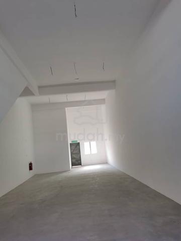 Ground Floor Shop House for rent at Juru 1