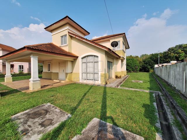 [FREEHOLD OPEN TITLE] 2 Sty Bungalow Tmn Pantai Sepang Putra Sg Pelek 1