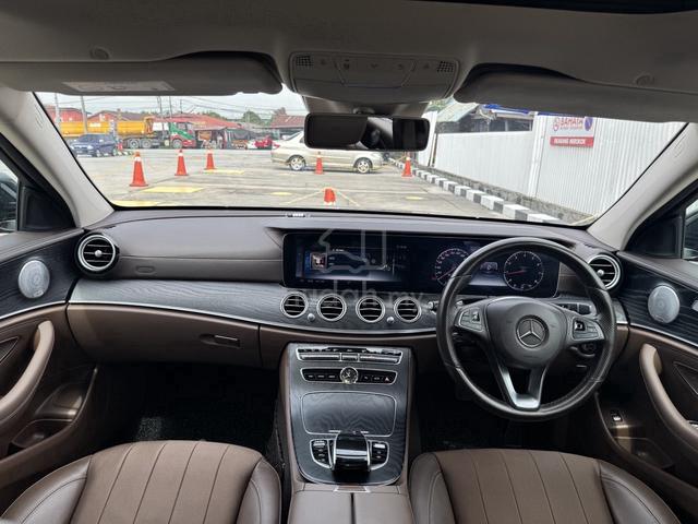 2019 Mercedes Benz E250 AMG PREMIUM COME 1Y-WRNTY - 4