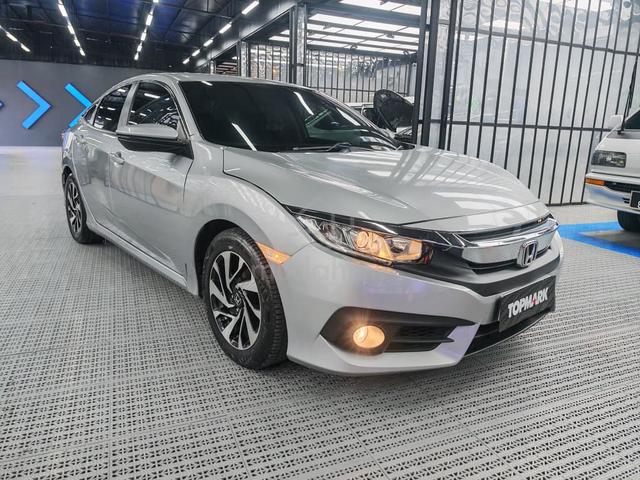 2017 Honda CIVIC 1.8 i-VTEC (A) - 2