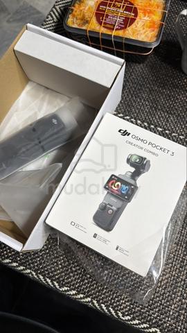 DJI Osmo Pocket 3 Creator Combo - photo 3 of 3