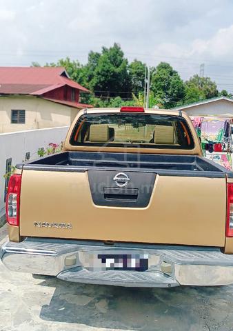 2010 Nissan NAVARA 2.5 CALIBRE (A) - 4