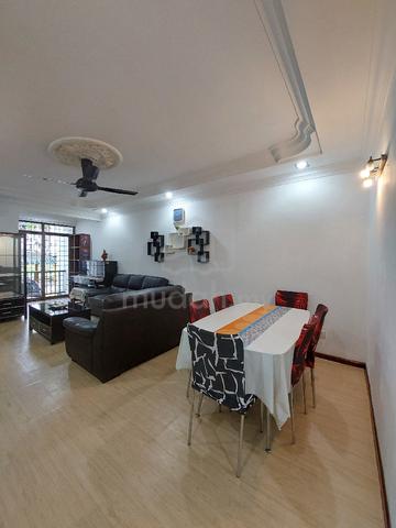 Indah Court Likas 1