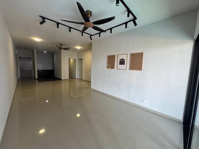 Admiral Residences 1