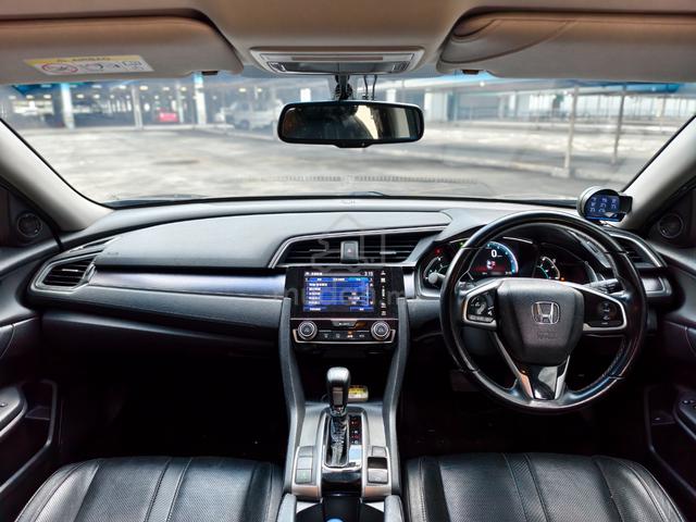 -2018 Honda CIVIC 1.5 TC-PREMIUM (A) Type R Look - 5