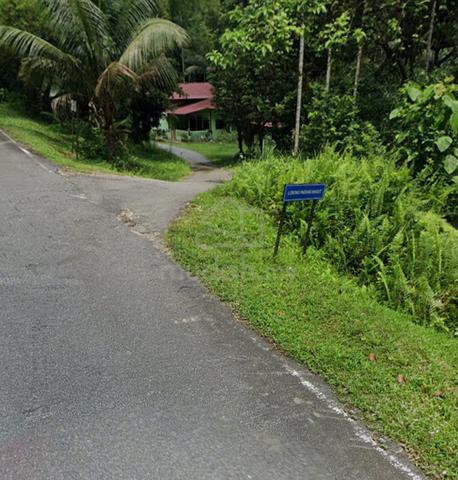 Tanah Dusun ada Air Terjun mampu milik. 1