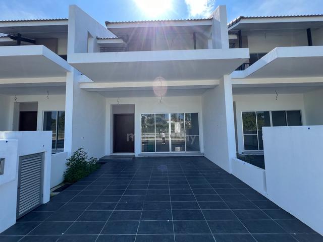 【New Rawang l Freehold】2Sty House Tamansari Rawang AEON Facing Empty 1