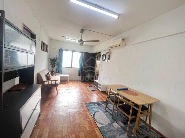 Flat Taman Melati Blok A 1