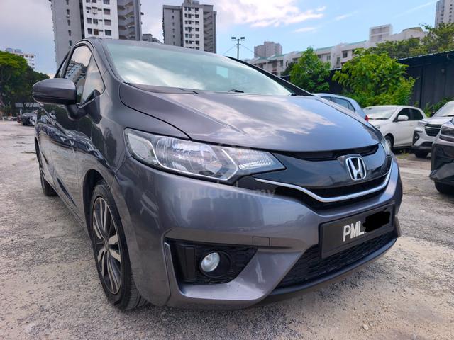 2016 Honda JAZZ 1.5 V (A) Honda Service Record - 1