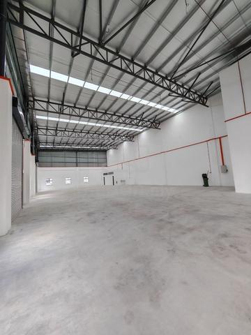 Senai Airport City Medium Industry Semi-D Facotry For Sale 1