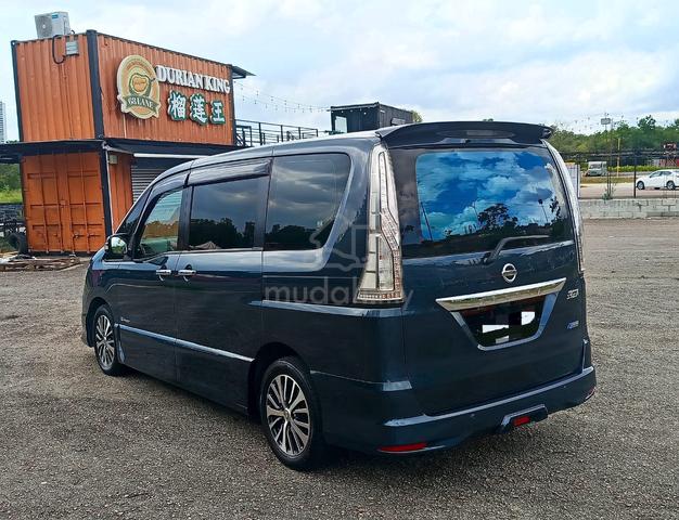 Nissan SERENA 2.0 2018 - 2