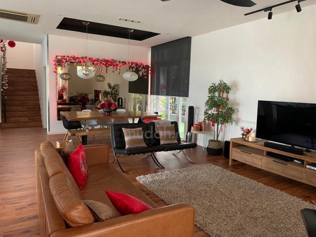 Partial Furnished Setia Eco Park Tropika 3 Sty Bungalow House for Sale 1