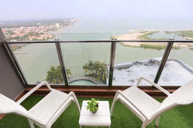 Silverscape Luxury Residences 1