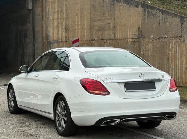 2016 Mercedes Benz C-CLASS C180 1.6 (A) W205 (WTY) - 2