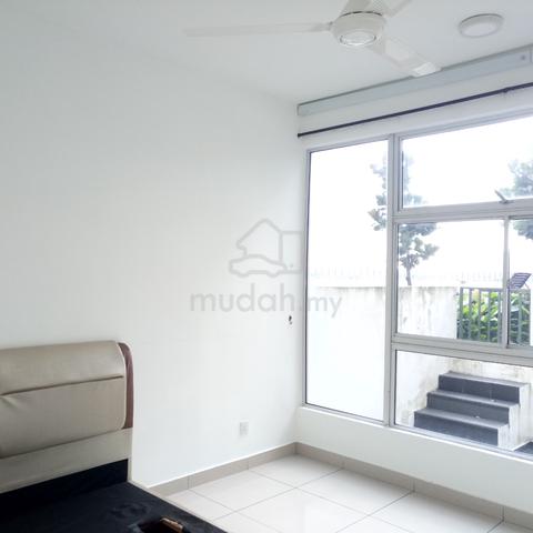 D'Rich Executive Suites 2