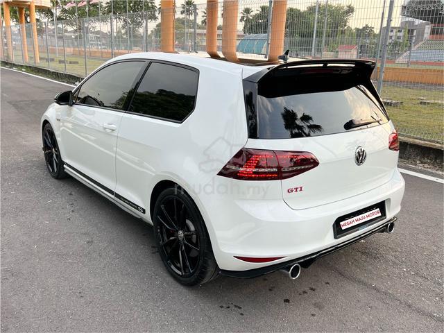 2017 Volkswagen GOLF 2.0 GTi CLUBSPORT S (M) RARE - 4
