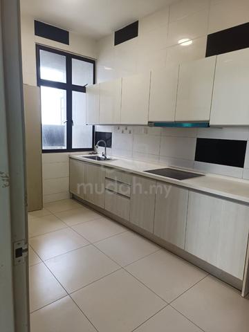 D'Summit Residences 1