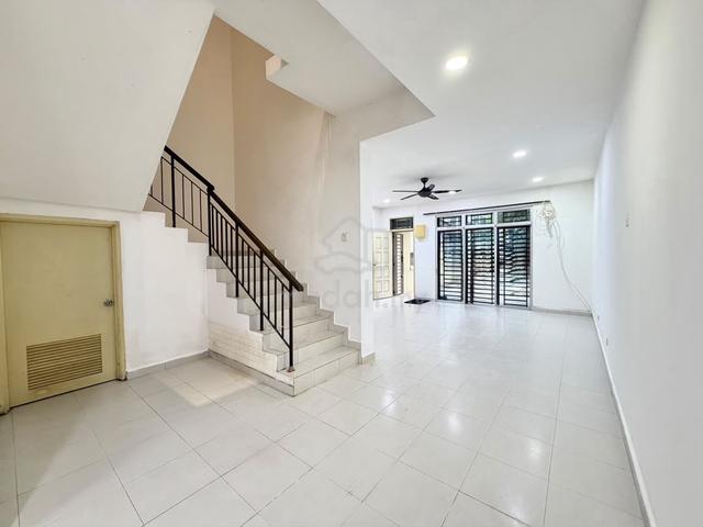 Jp Perdana. Double storey terrace house. Super cheap 1