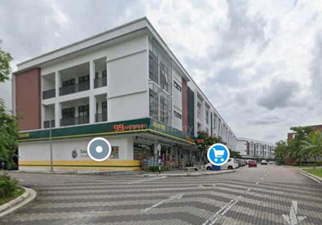 Versis Medini Corner Shop office for rent 1