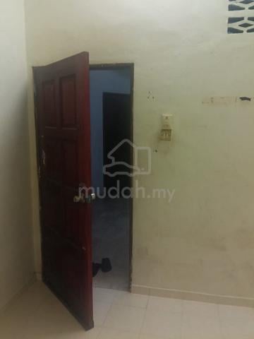 Bilik sewa lelaki Bandar Kinrara Puchong Selangor 1