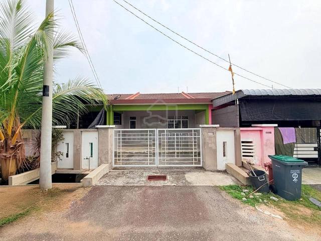 1 stry terrace at Tmn Ayer Molek Perdana 1