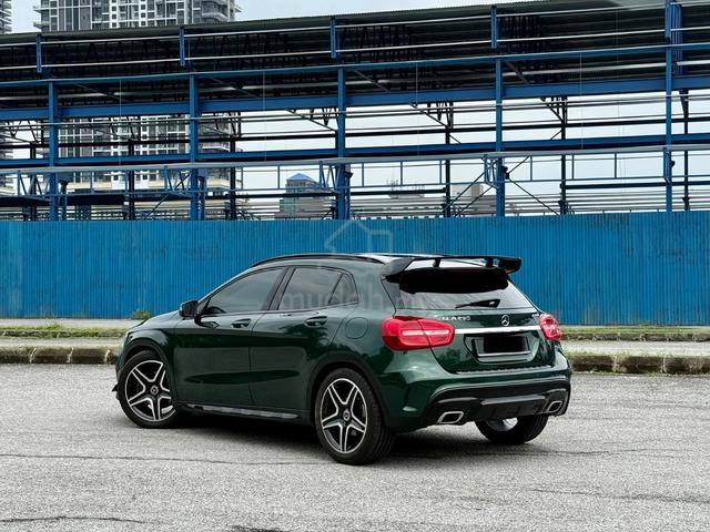 AMG GREEN 2016 Mercedes Benz GLA250 4MATIC 2.0 - 2