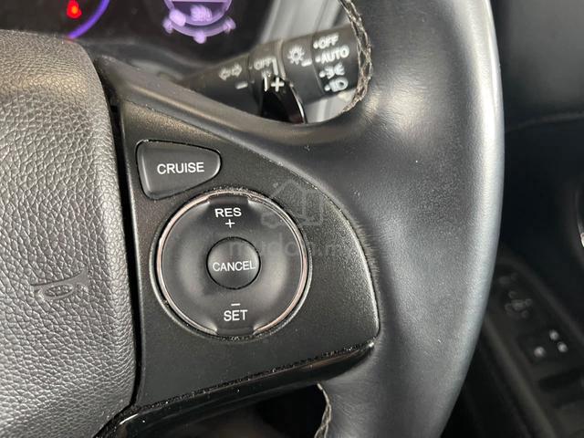 2021 Honda HR-V 1.8 V WARRANTY ANDROID PLAYER - 5