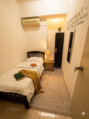 ROOM RENT single FEMALE executive CONDO FULLY-FURNISHED petaling jaya 1