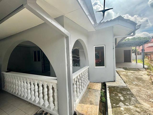 FACING OPEN❗❗ END LOT⭐ 1.5 Storey Alam Megah Seksyen 28 Shah Alam 1