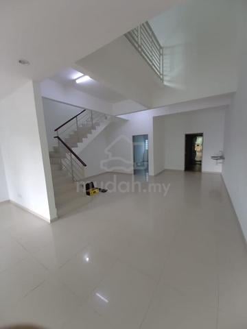 3 Storey Mont Tierra 3000sqft Freehold Bayan Lepas Near Penang Airport 1