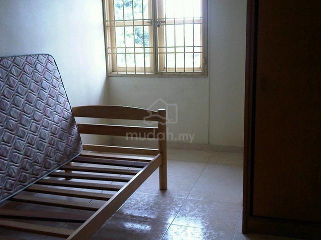 Rooms to let in Bukit Minyak, Seberang Perai 1