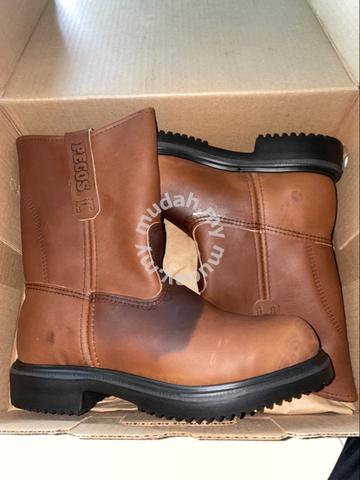 sepatu safety pecos