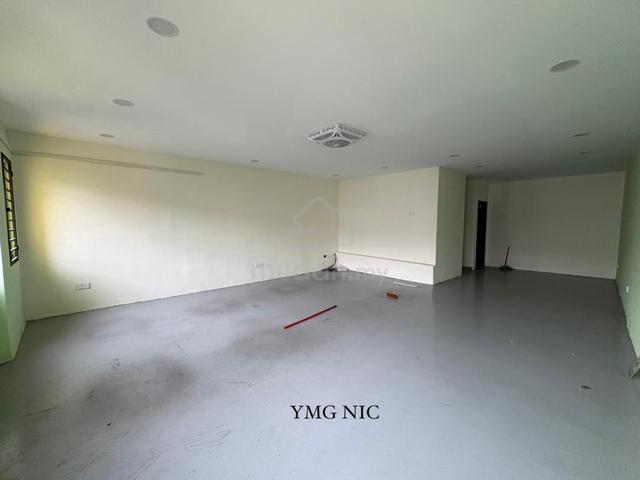 Kota Pendamar, Klang-2 Storey Shoplot For Rent 1