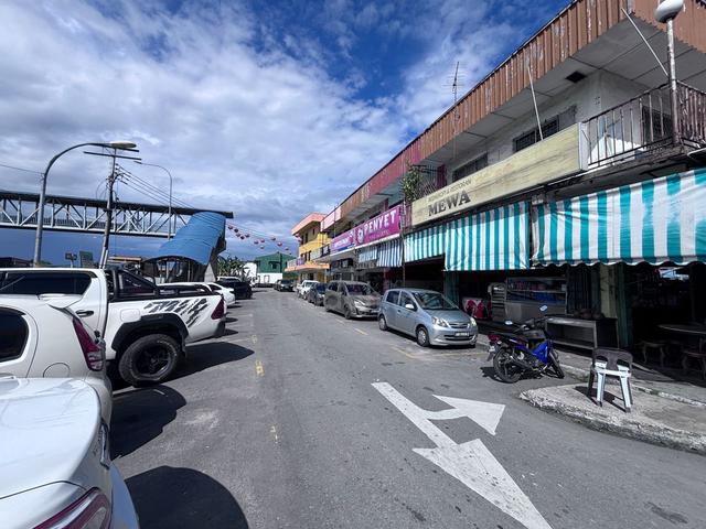 Double storey shoplot | Petagas Putatan | Main road | for sale 1