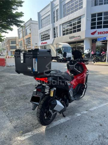 Carousel Image