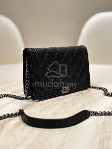 Chanel Boy Wallet on Chain - photo 2 of 4