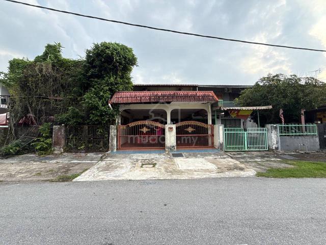 SELL WELL MAINTAINED FREEHOLD Taman Selayang Mulia 1