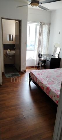Gorgeous Aircond Master Room, SERI PUTERI CONDO, 1MIN CHERAS LRT 1